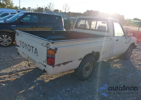 1985 Toyota Pickup 1/2 Ton Rn50 z USA, uszkodzony, nr VIN JT4RN50R1F0084049